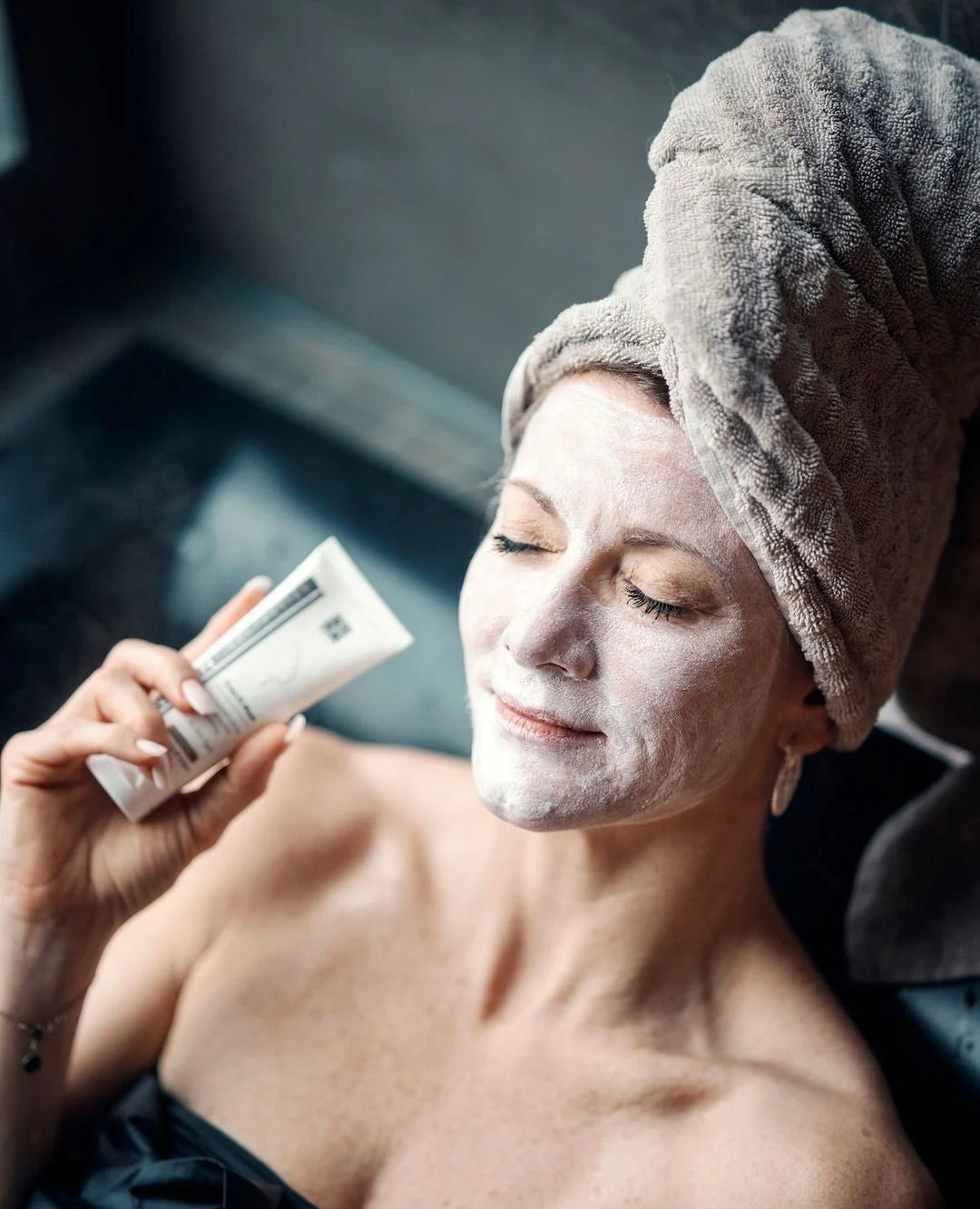 NOON Aesthetic TrioLift Mask